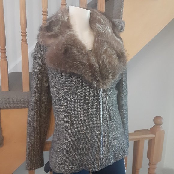 Vintage Fur/ Wool Jacket- Women's Size S/M- Excellent Condition - Picture 2 of 11
